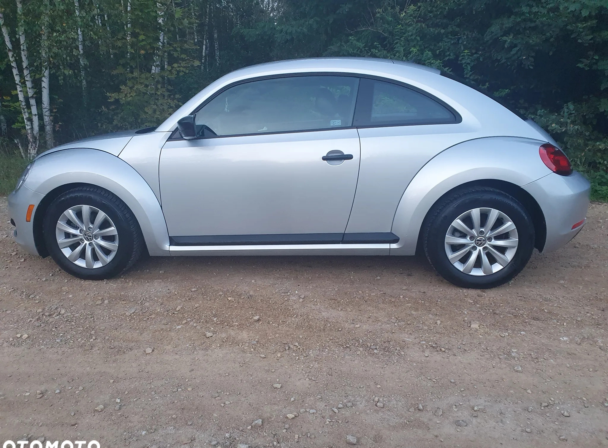 Volkswagen New Beetle cena 42500 przebieg: 93200, rok produkcji 2014 z Reszel małe 92